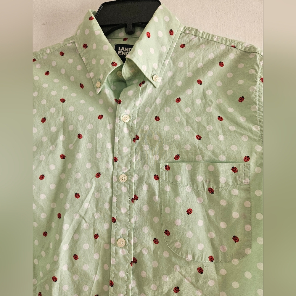LAND'S END Men's Shirt Short Sleeves Button up Casual Sage with Lady Bugs Size S - Picture 2 of 8